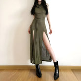 Gothic Midikleid mit Kapuze und Cut-Out am Rücken